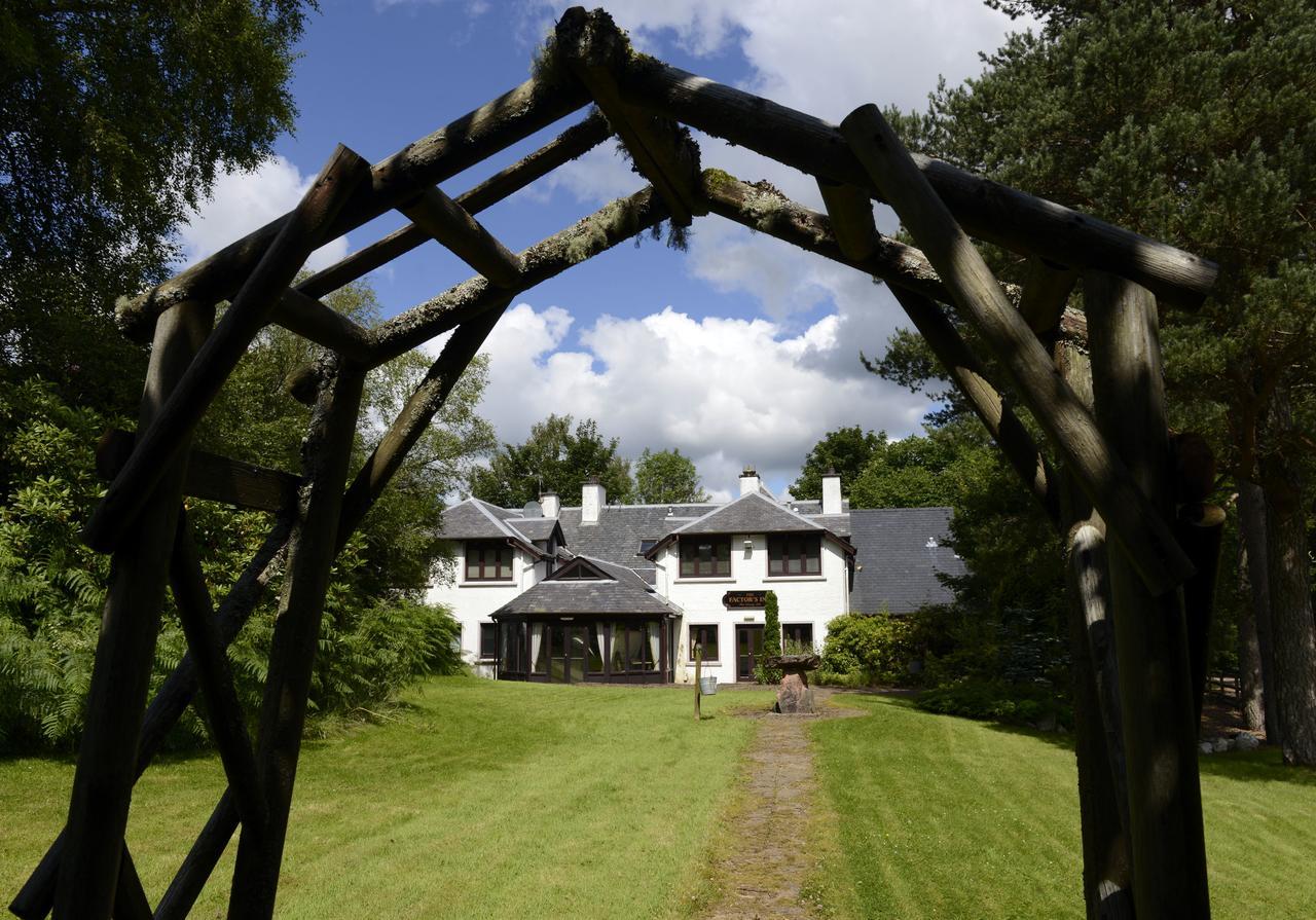 The Factor'S Inn & Factor'S Cottage Fort William Exterior photo